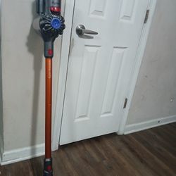 dyson v8 absolute 