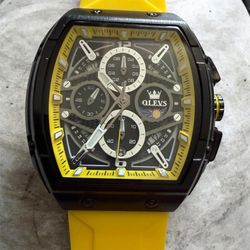OLEVS yellow and Black sports Watch