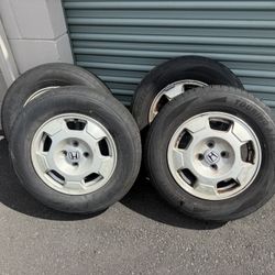 OEM HONDA CIVIC TIRES AND RIMS 
