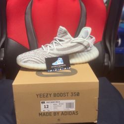 Yeezy 350 Blue Tint 