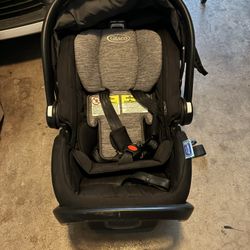 Graco Car seat