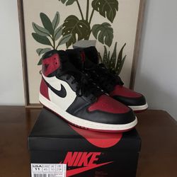 ***NO TRADES*** Size 11 - Jordan 1 Retro High Bred Toe 2018