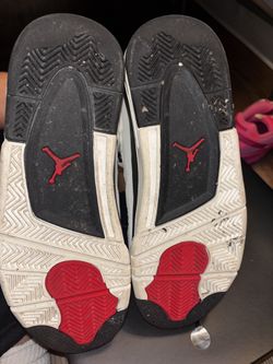 Jordan 4s