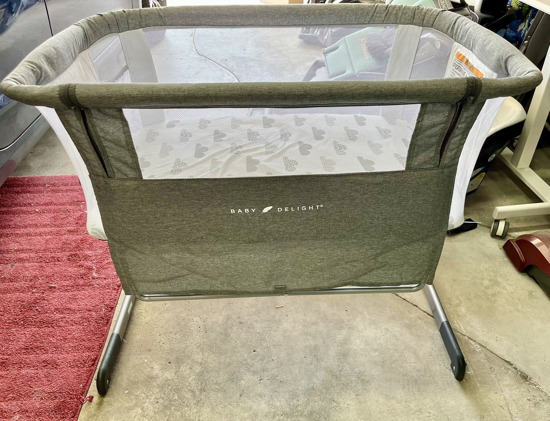 Baby Delight Bassinet