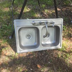 Stainless Steel Kitchen Sink 