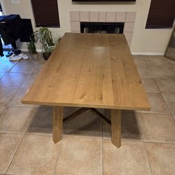 Dinning table