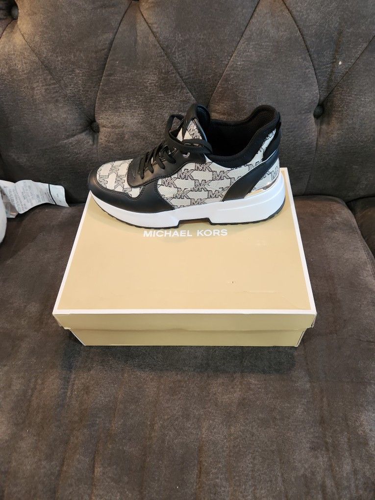 Michael Kors Sneakers