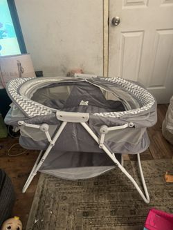 Bassinet 
