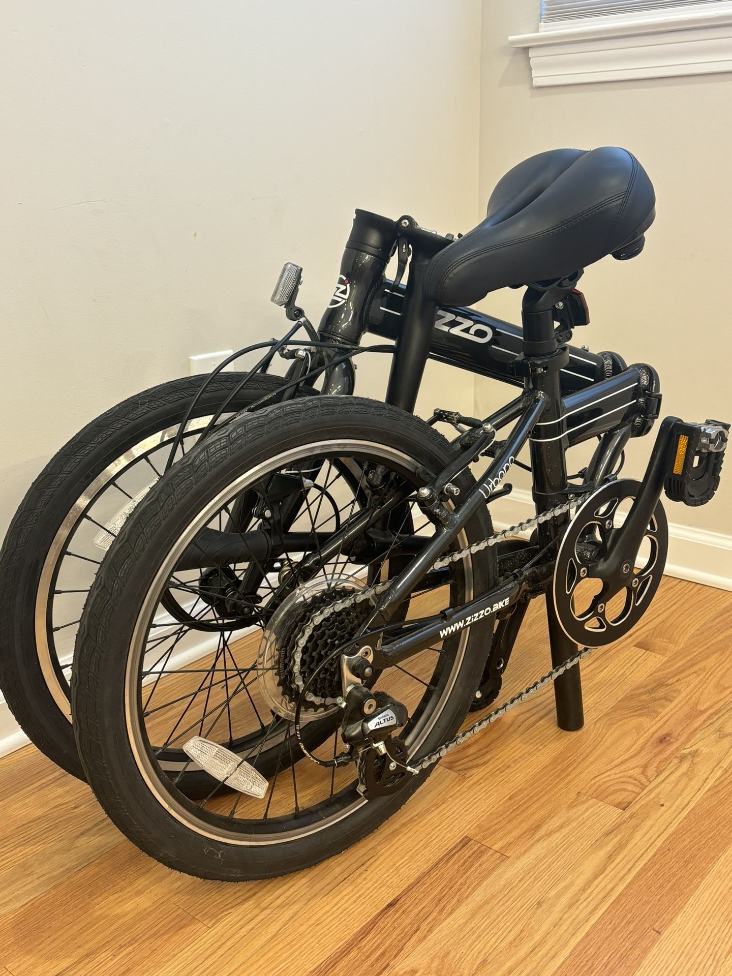 ZiZZO Urbano Folding Bike w/ New Seat