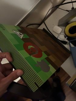 Xbox One S Minecraft Limited Edition Console