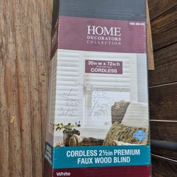 Cordless 2 1/2in Premium Faux Wood Blind
