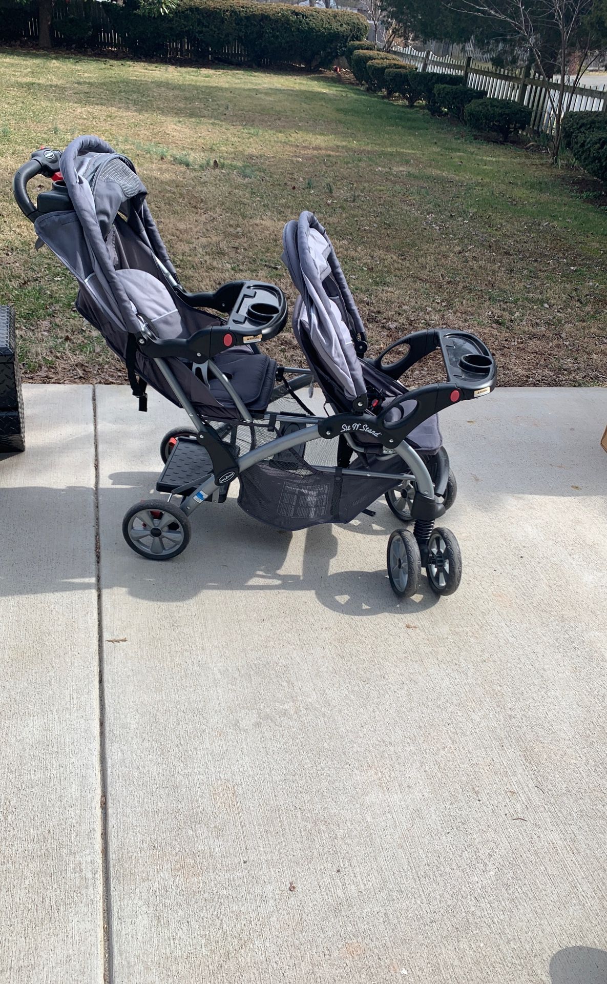 Baby Trend- Double stroller