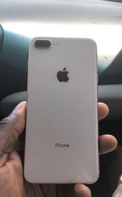 IPHONE 8 PlUS GOLD 64. INTERNATIONAL BUYERS WELCOME. I want 625. But I’ll take best offer. By the way, the iPhone Xs is the phone I’m trying to get!!!