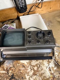 Vintage Portable Black and White TV Radio