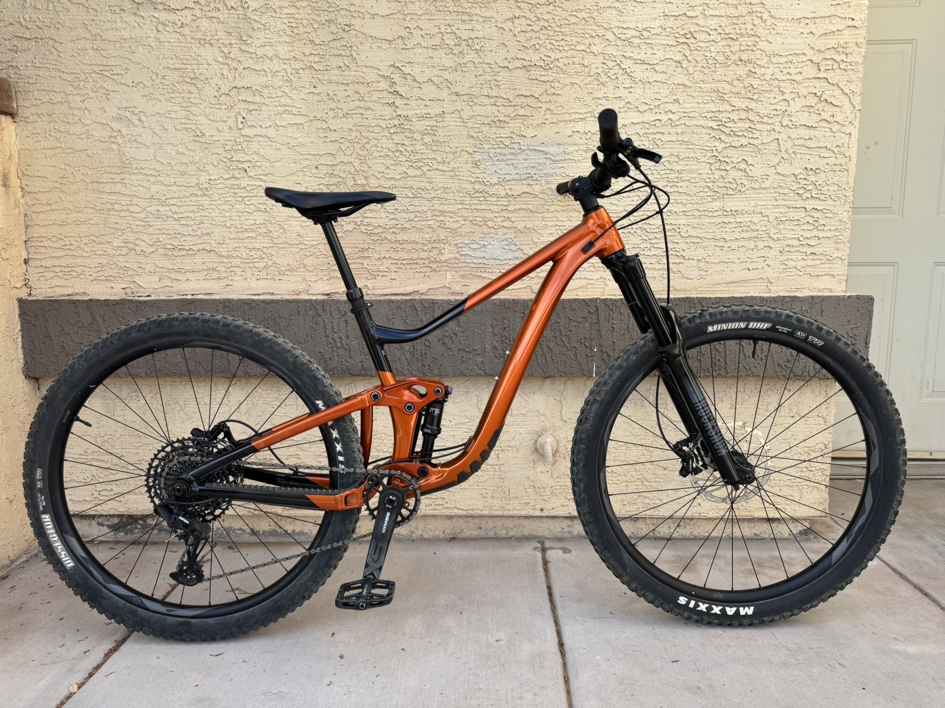Giant Mountain Bike 29