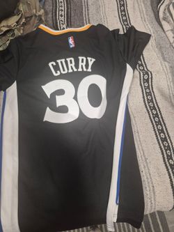 Steph Curry sleeved Christmas edition jersey