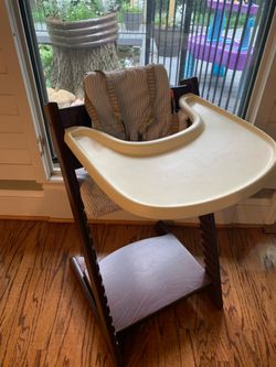 Stokke Tripp Trapp high chair