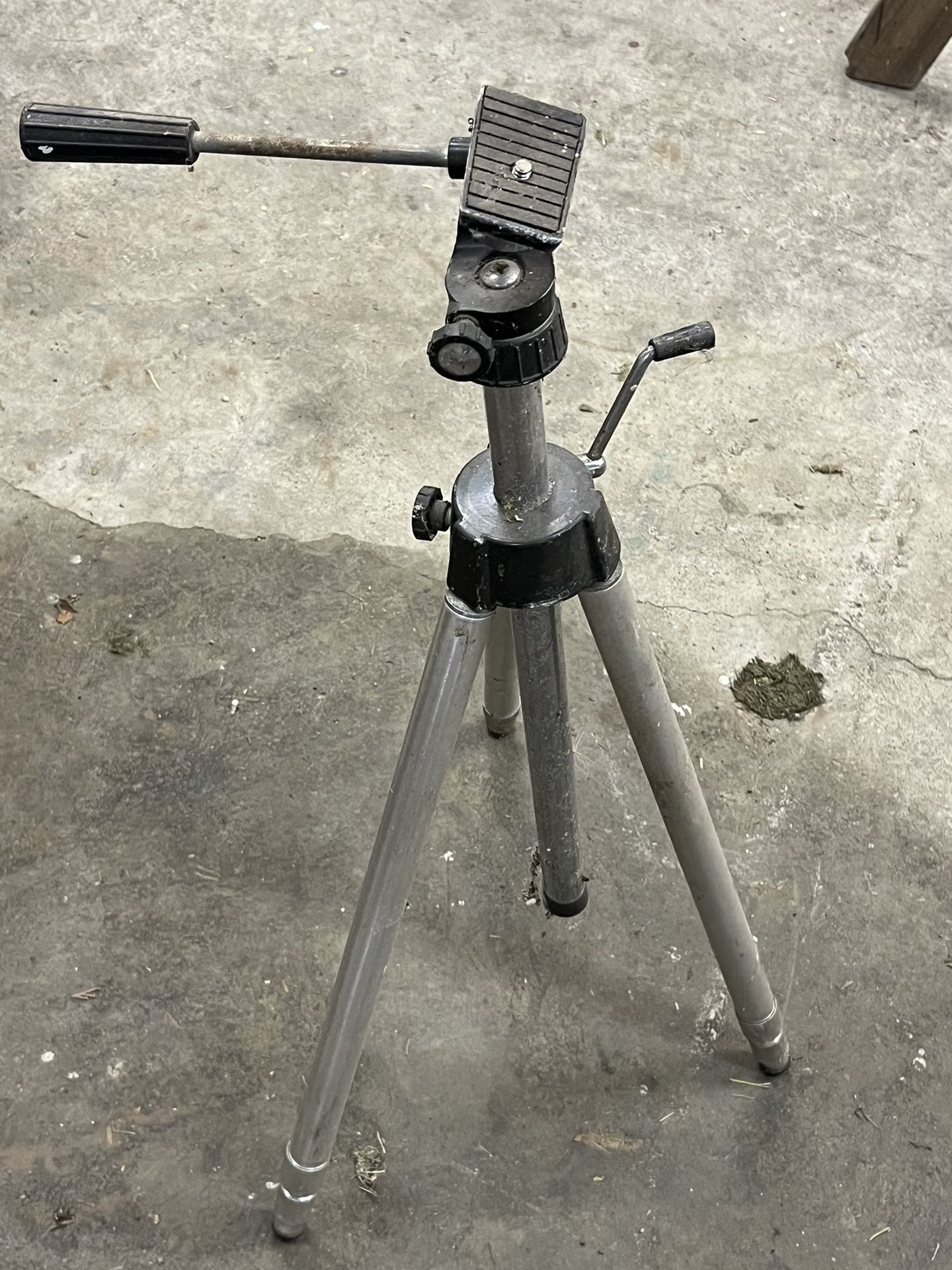 Tri Pod