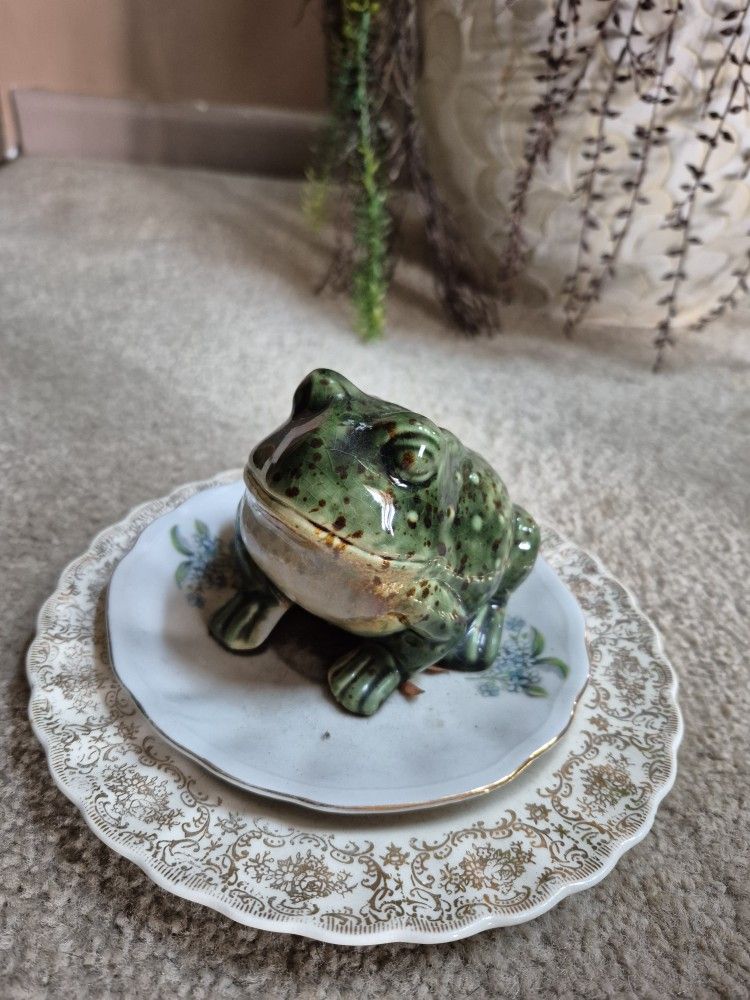 Garden/ Porch Decor