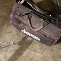 Husky brand large 18inch toolbag