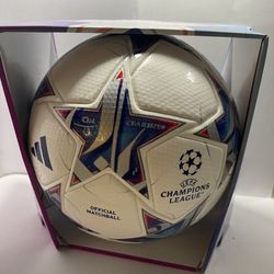 adidas 2023-24 UCL Club Ball en 2023  Ballon de football, Ligue des  champions, Football