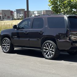 2007 Gmc yukon  SLT