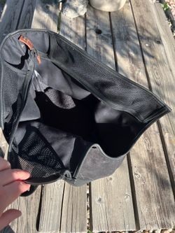Dog carrying bag.