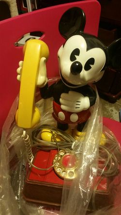 Old micky mouse phone hasn't been out of the wrapper
