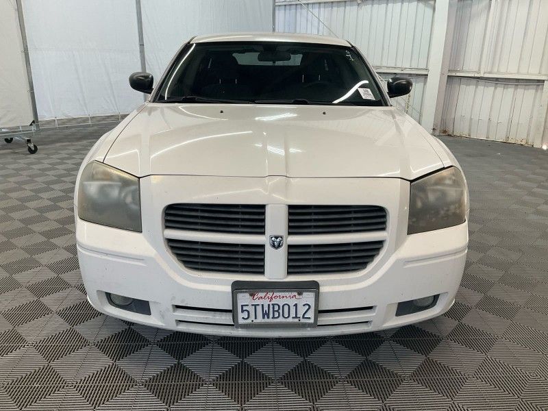 2006 Dodge Magnum RWD 4dr Sport Wagon