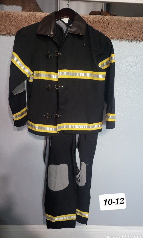 Kid's Firefigher Costume