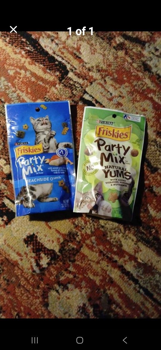Friskies Cat Treats