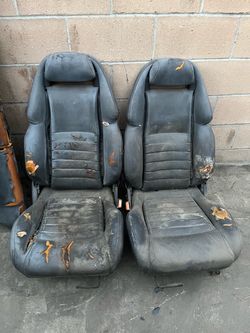 Nissan 300zx front car seats
