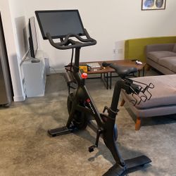 Peloton Bike
