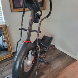 Shwinn Elliptical Training Machine 