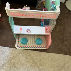 American Girl -Mary Ellen -Sea Side Diner