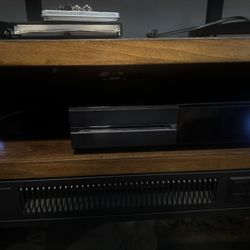 Xbox One W/ games