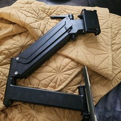 TV Mount 