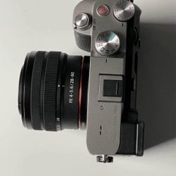 Sony A7C