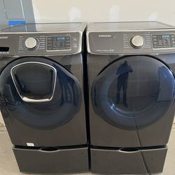 Samsung Washer and Dryer (delivery available)