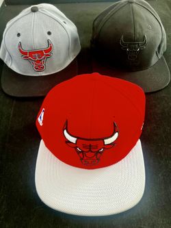 Lot Of 3 Chicago Bulls Hats