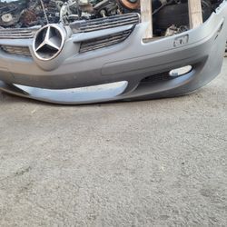 2005/07  Mercedez Slk350 Front Bumper Cover And Grill 