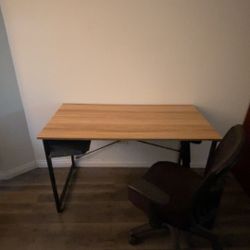 Study Desk With Chair