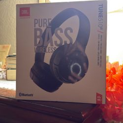 New JBL Pure Bass Wireless