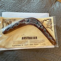 Vintage Australian Returning Boomerang Hand Carved Painted Never Used Sealed