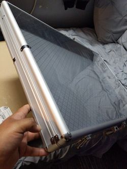 Aluminum card case display XL