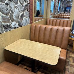 Custom Booths & Benches for Restaurants