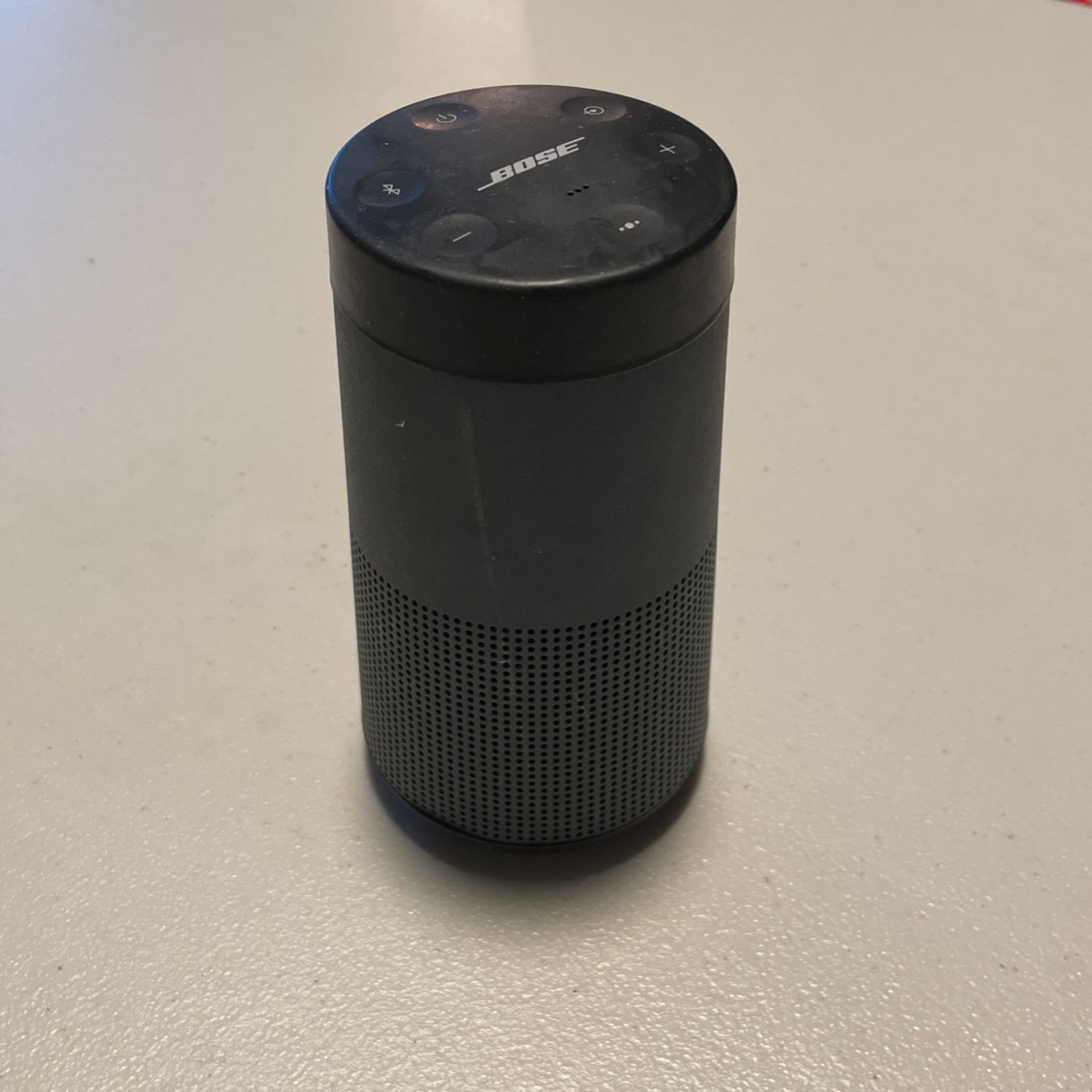 Broken Bose SoundLink Revolve