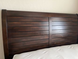 Queen Bed with storage