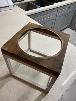 Wood / Metal Elevated Diner Dog Feeder