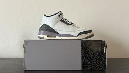 Air Jordan 3 Retro Cement Grey Men's Sneakers Size 10 $120